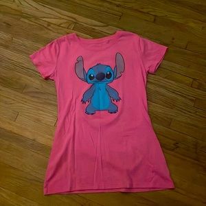 Stich pink shirt